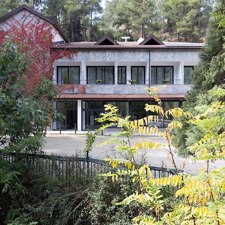 Rifugio Retreat Bed&Breakfast Kakopetria Bagian luar foto